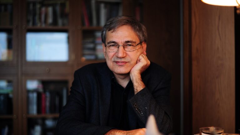Orhan Pamuk; Realist, Postmodernist, Dissident Orhan Pamuk; Realist, Postmodernist, Dissident