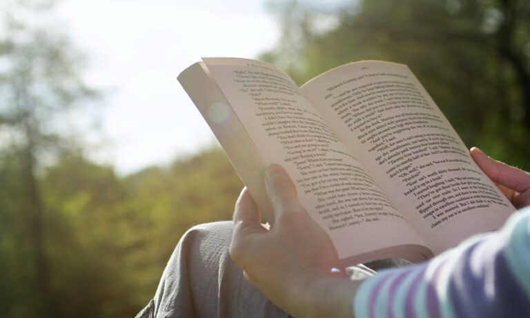 From Page to Screen: Understanding the Decline of Reading Culture in Kashmir
