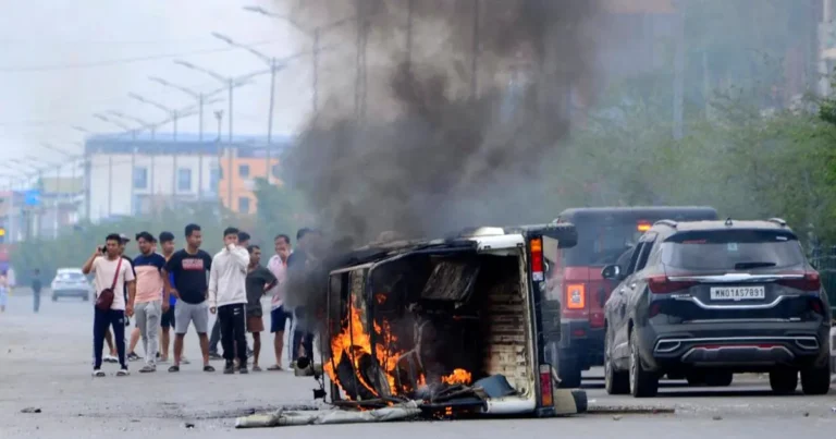 The Manipur Govt must be sacked immediately